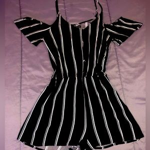 (SOLD)Kendall and Kylie romper